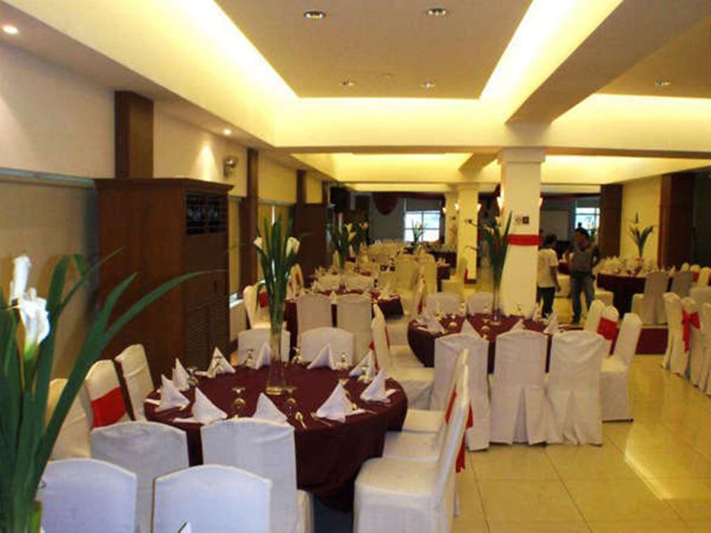 Cherry Blossoms Hotel Μανίλα Εξωτερικό φωτογραφία