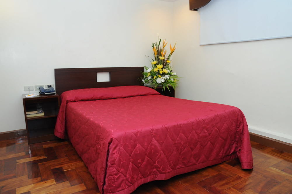 Cherry Blossoms Hotel Μανίλα Εξωτερικό φωτογραφία