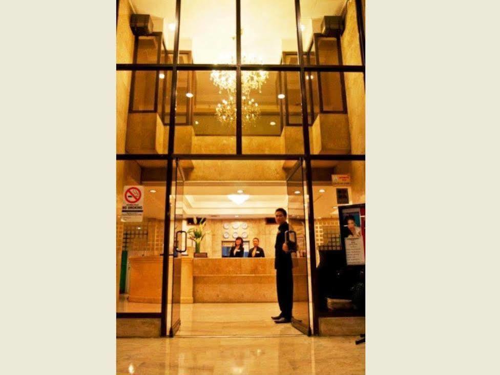 Cherry Blossoms Hotel Μανίλα Εξωτερικό φωτογραφία