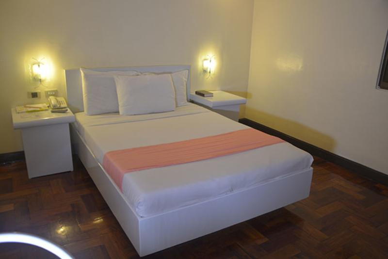 Cherry Blossoms Hotel Μανίλα Εξωτερικό φωτογραφία